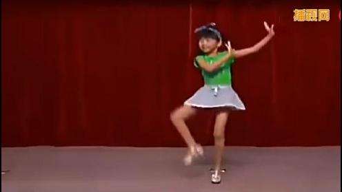 小苹果舞蹈视频儿童版小苹果儿童舞蹈视频大全连续播放-第2张图片-太平洋在线下载