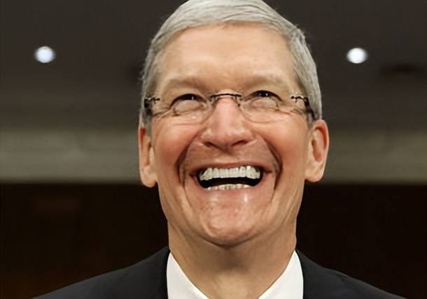 蛙友聊天苹果版:华为被限制，国内厂商又撕起来，只会让苹果笑到最后