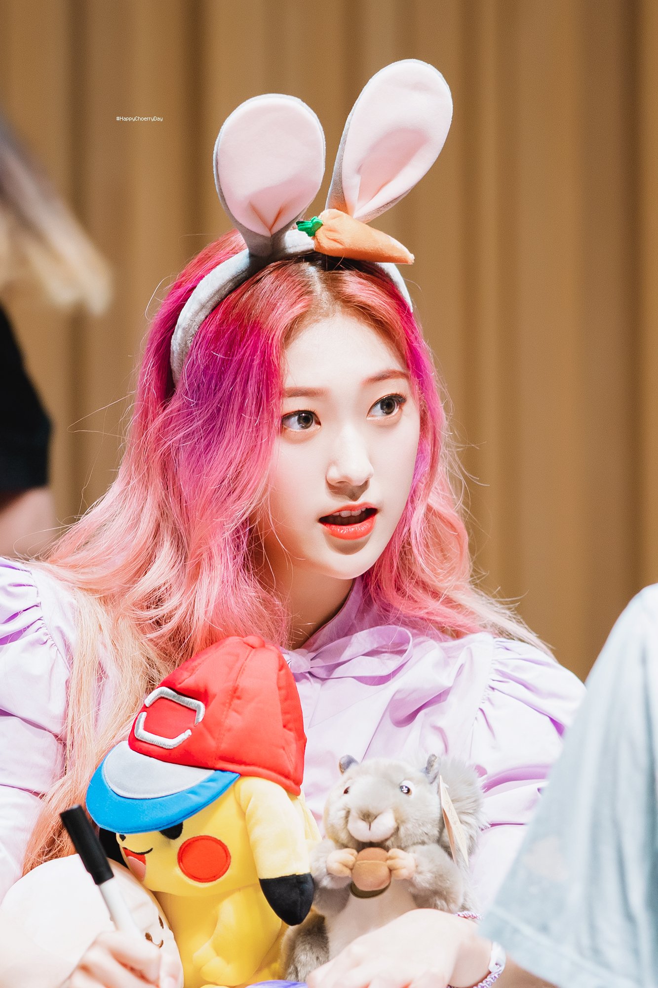 loona安卓版loona机器人下架了吗-第1张图片-太平洋在线下载